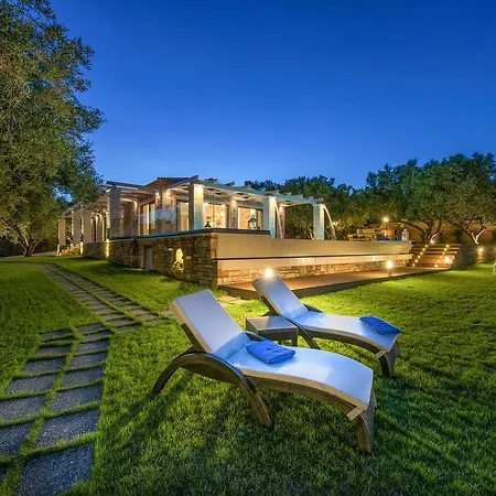 Avra Luxury & Villa