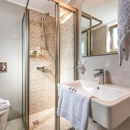 Avra Luxury & Вилла
