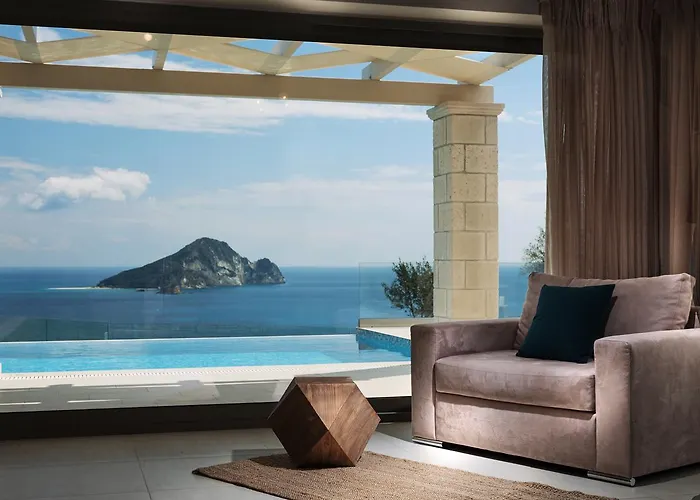 Avra Luxury &
